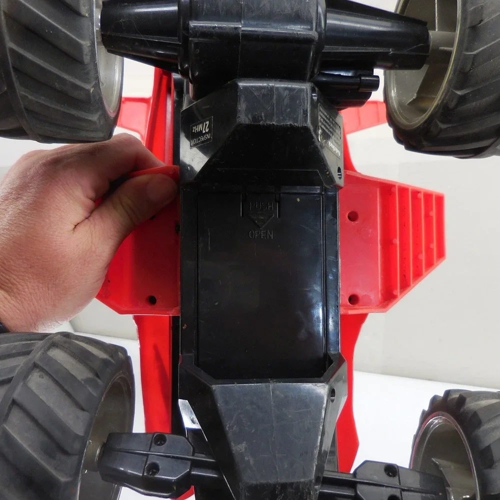 Vintage RadioShack Road Raptor RC Monster Truck Red Swing Action Tested & Works